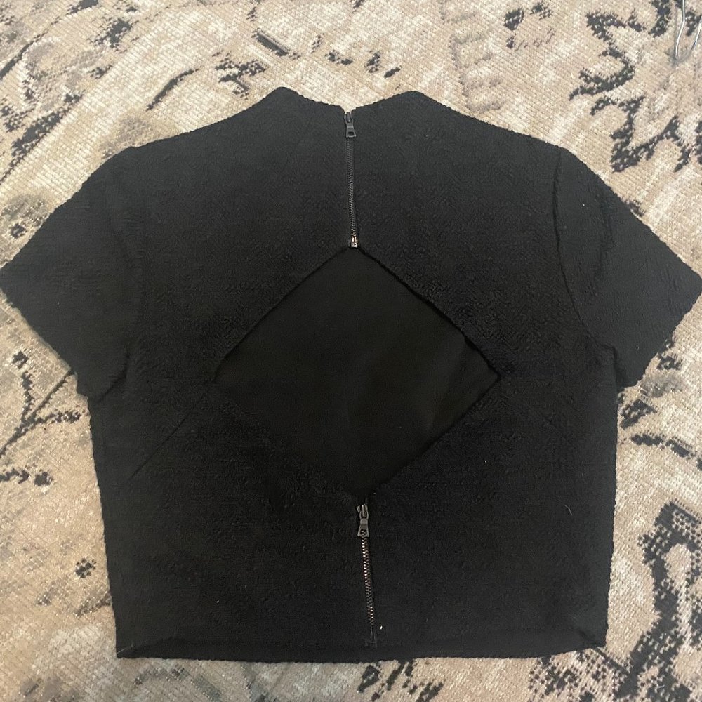 alice + olivia Black Boucle Cut-Out Crop Top - SZ 6/8